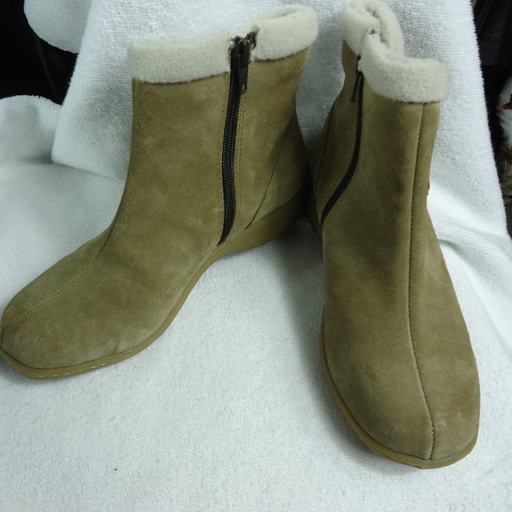 Sporto Brown Suede Leather Side Zip Booties 6.5